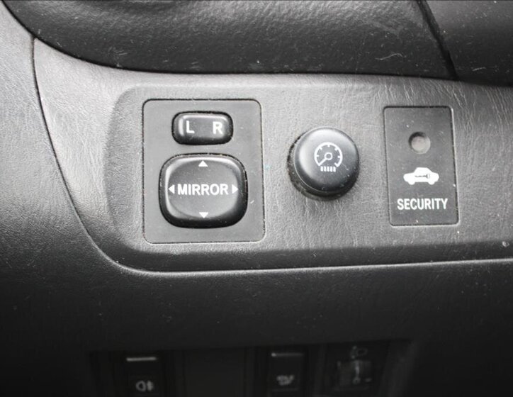 Toyota RAV4 Ostatní 2,0 l 85 kw