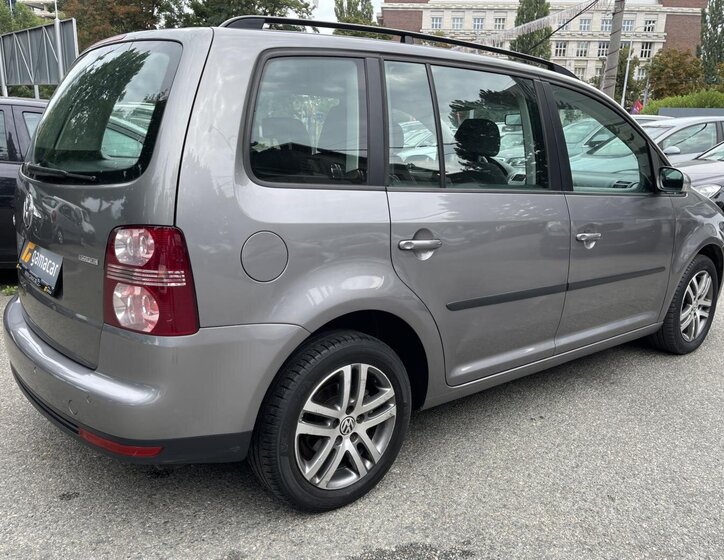 Volkswagen Touran MPV 2,0 l 80 kw