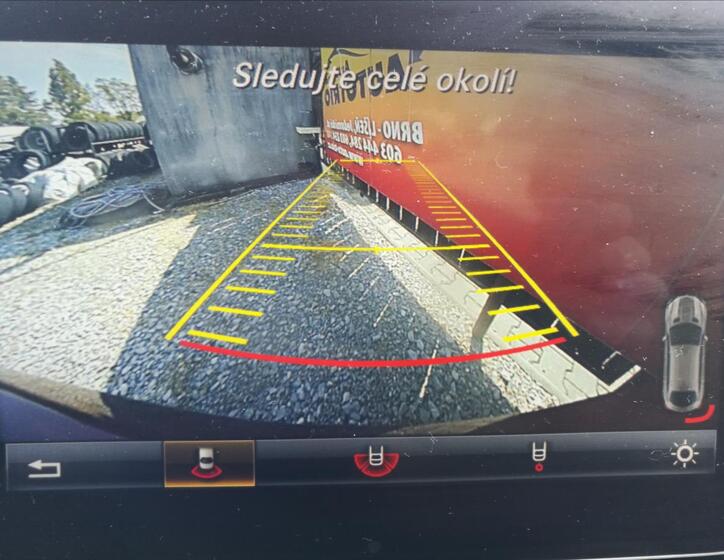 Mercedes-Benz GLE 10