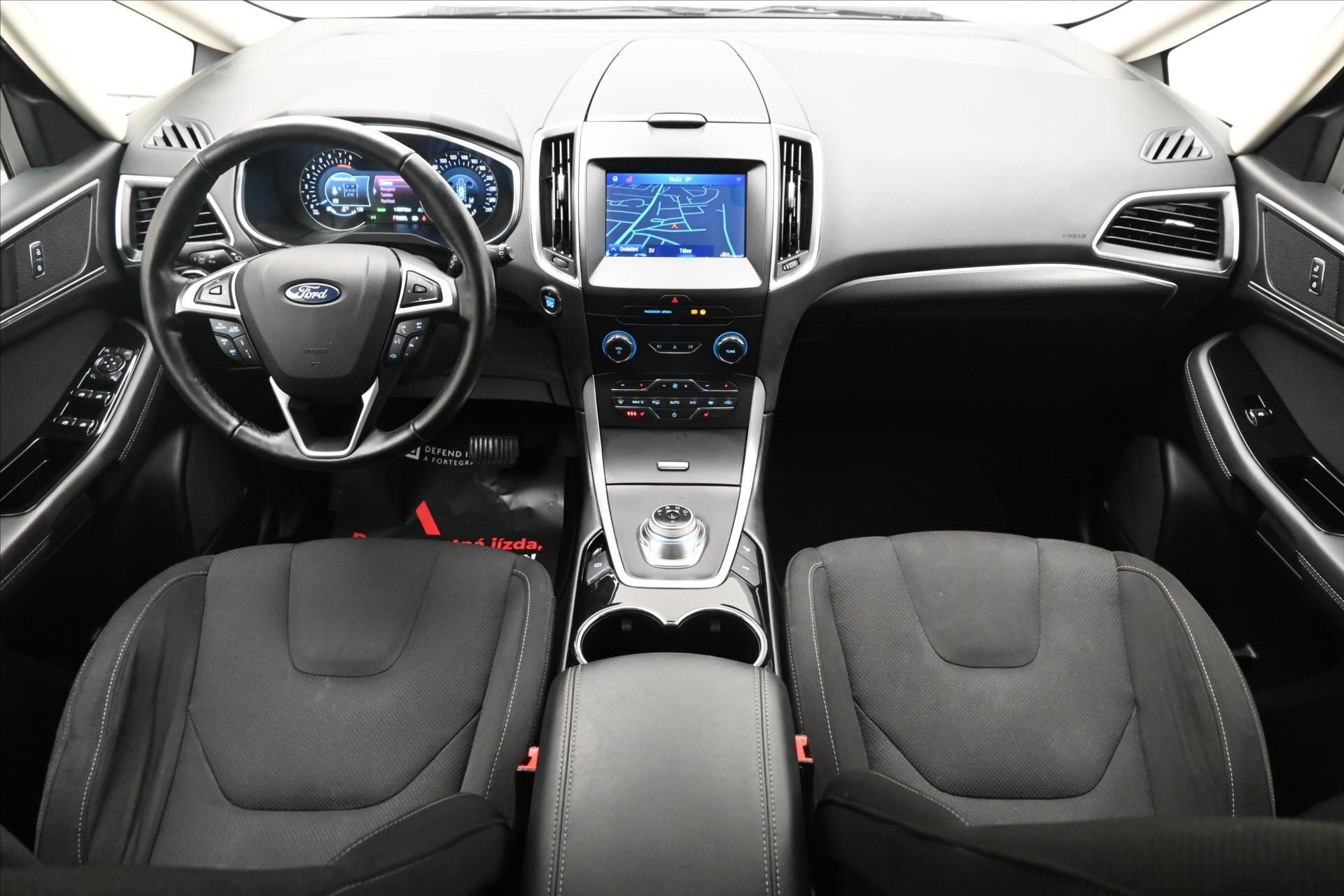 Ford S-MAX MPV 2,5 l 110 kw