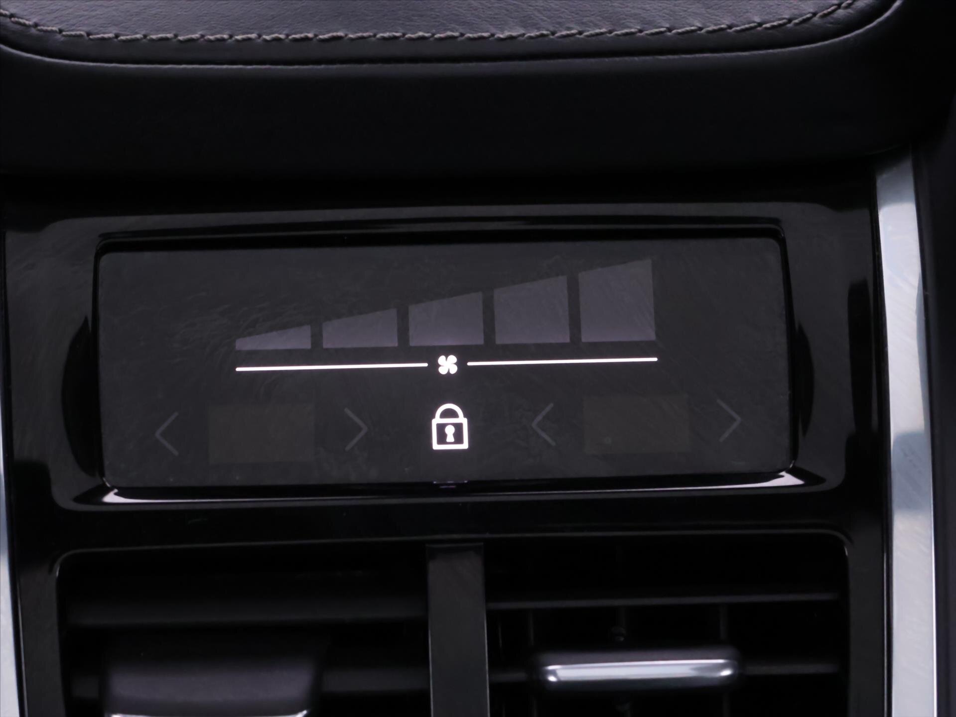 Volvo V90 Kombi 2,0 l 173 kw