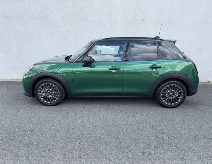 Mini Cooper Hatchback 2,0 l 150 kw