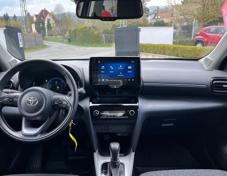 Toyota Yaris Cross SUV / Terénní 1,5 l 68 kw
