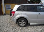 Suzuki Grand Vitara 5