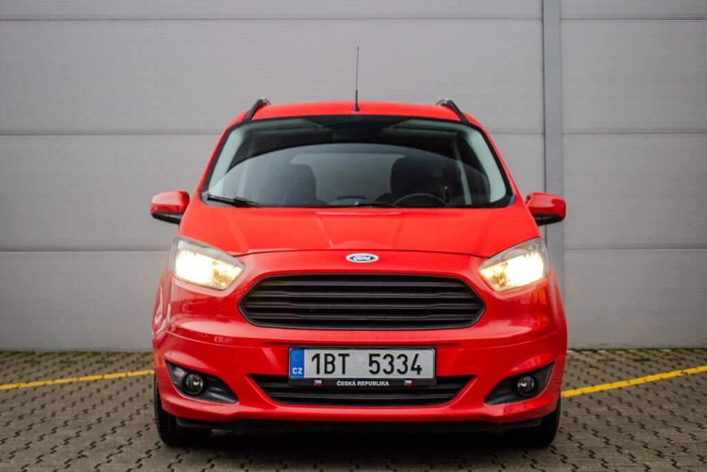Ford Tourneo Courier MPV 998,0 74 kw