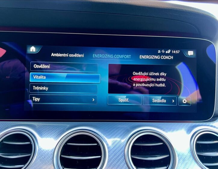 Mercedes-Benz Třídy E Kombi 2,0 l 143 kw