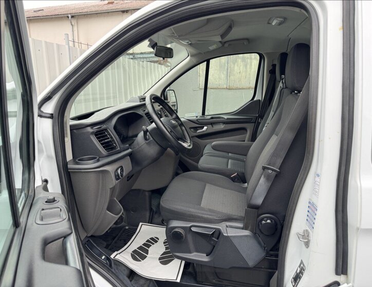 Ford Transit Custom Kombi 2,0 l 96 kw