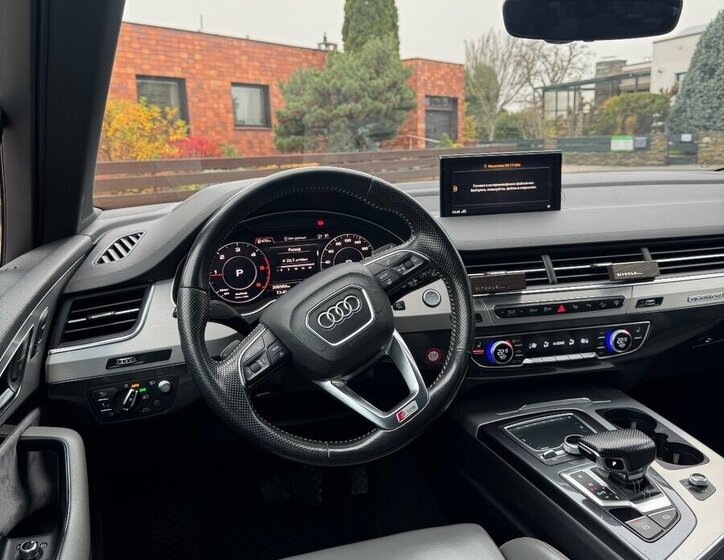 Audi Q7 Kombi 3,0 l 200 kw