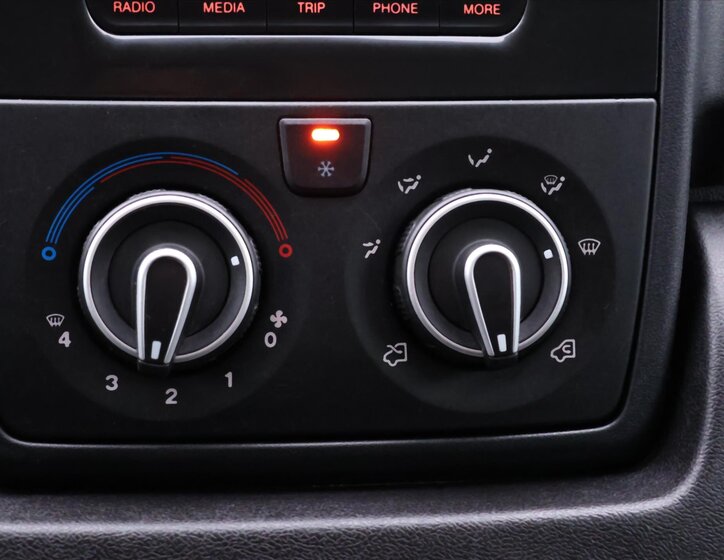 Opel Movano Ostatní 2,2 l 103 kw