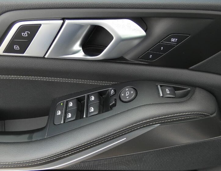 BMW X5 SUV / Terénní 3,0 l 245 kw