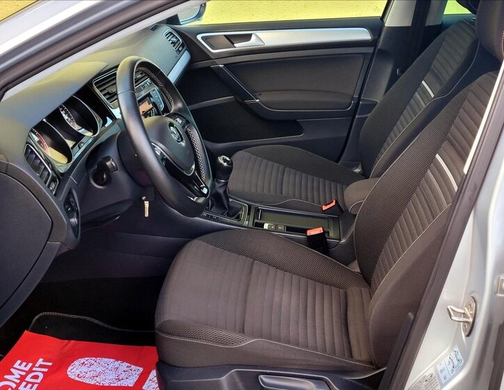 Volkswagen Golf Kombi 1,4 l 90 kw