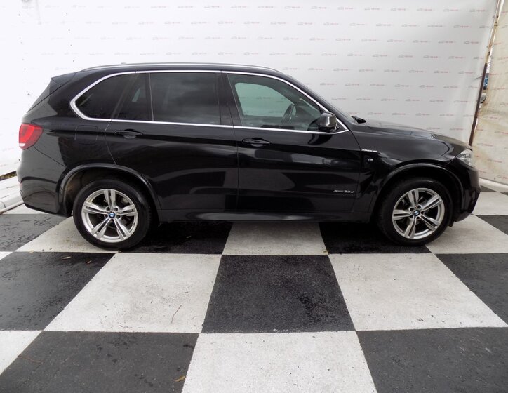 BMW X5 6
