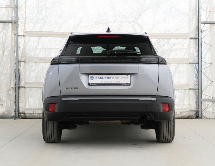 Peugeot 2008 SUV / Terénní 1,2 l 74 kw