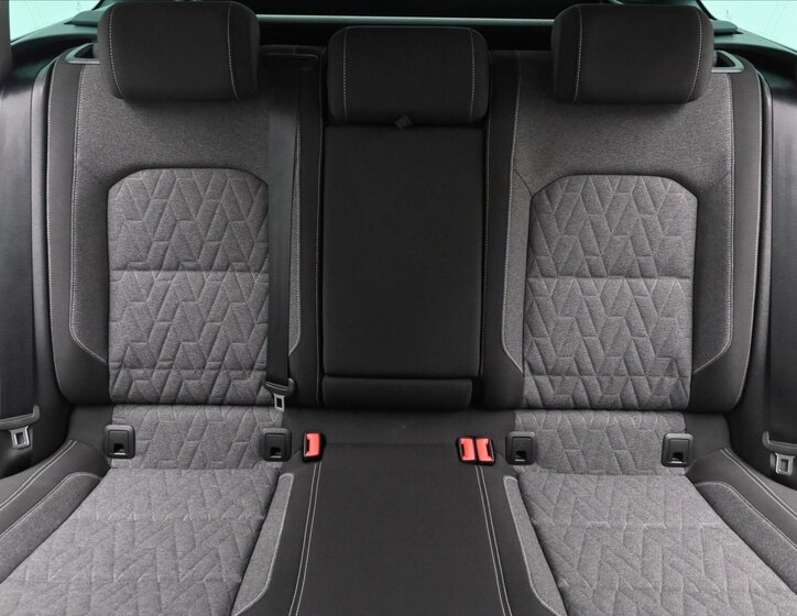 Volkswagen Passat Kombi 2,0 l 110 kw