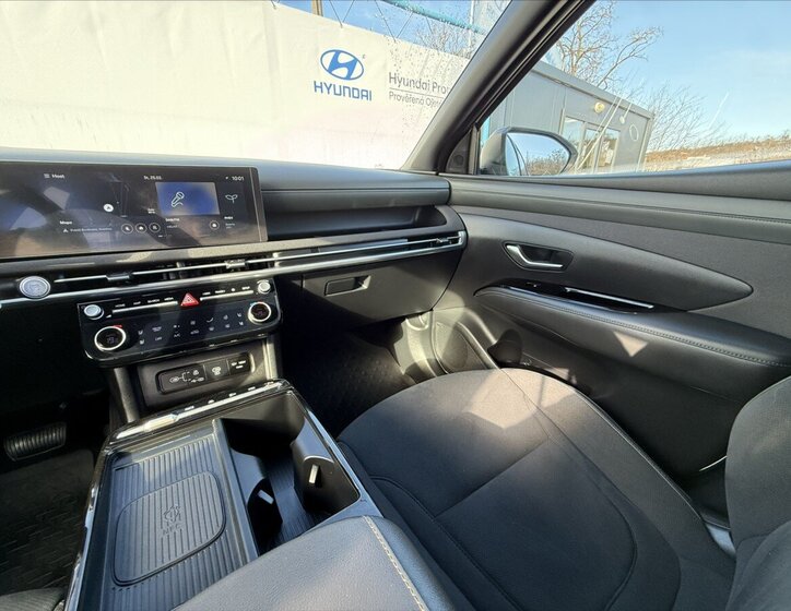 Hyundai Tucson SUV 1,6 l 185 kw