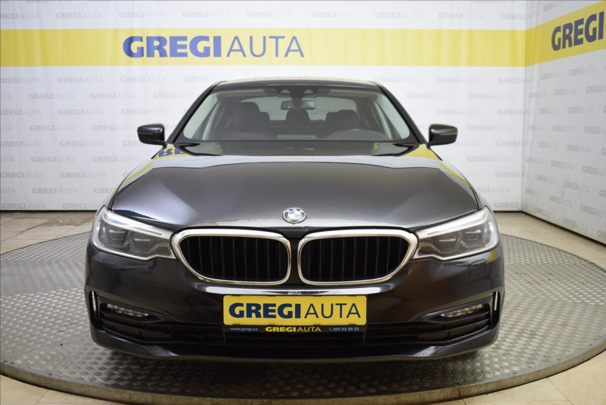 BMW Řada 5 Sedan / Limuzína 3,0 l 195 kw