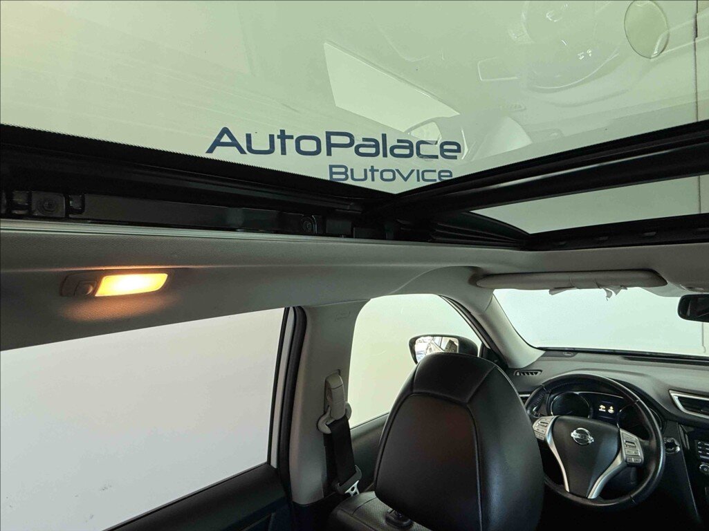 Nissan X-Trail SUV 1,6 l 96 kw