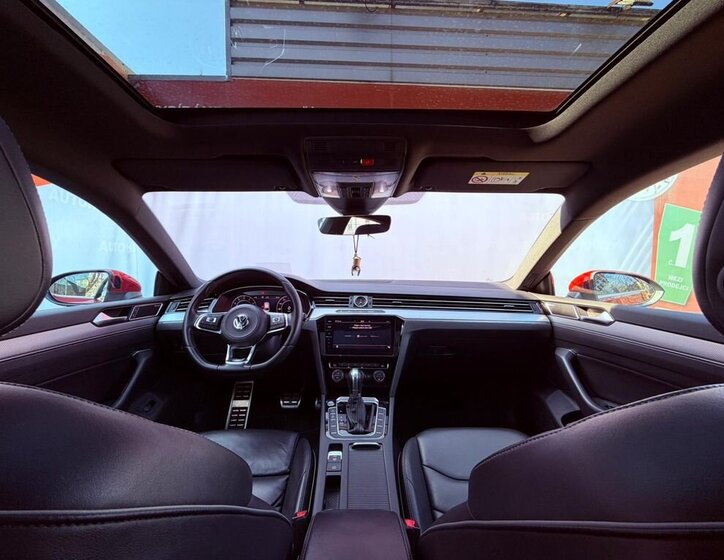 Volkswagen Arteon Liftback 2,0 l 206 kw