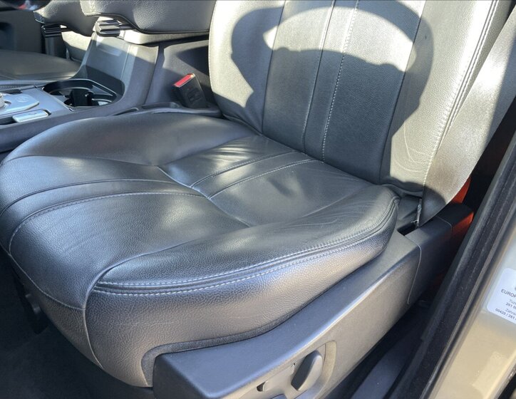 Land Rover Discovery SUV / Terénní 3,0 l 188 kw