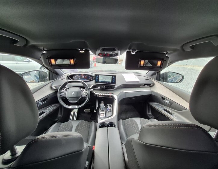 Peugeot 5008 MPV 1,6 l 133 kw