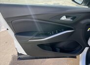 Opel Grandland SUV / Terénní 1,5 l 96 kw