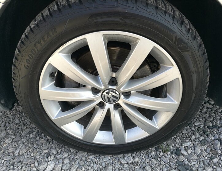 Volkswagen Sharan Kombi 2,0 l 130 kw