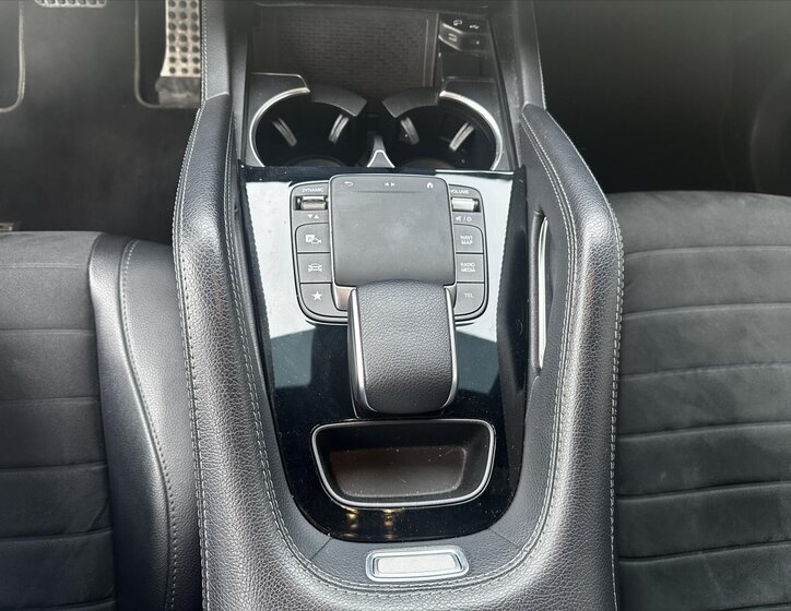 Mercedes-Benz GLE SUV / Terénní 2,0 l 143 kw