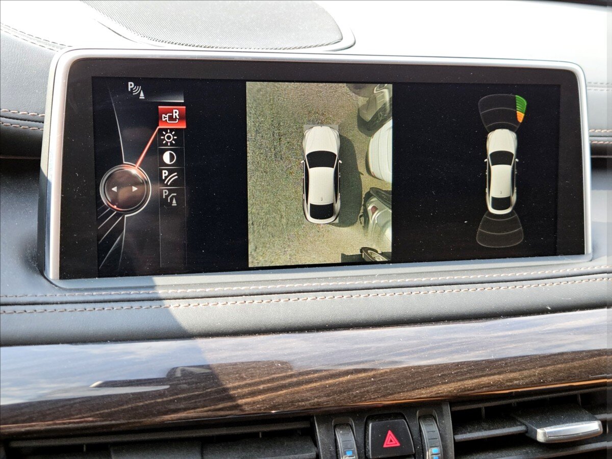 BMW X6 SUV / Terénní 3,0 l 190 kw