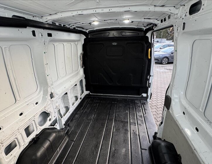 Ford Transit Skříň 2,0 l 96 kw