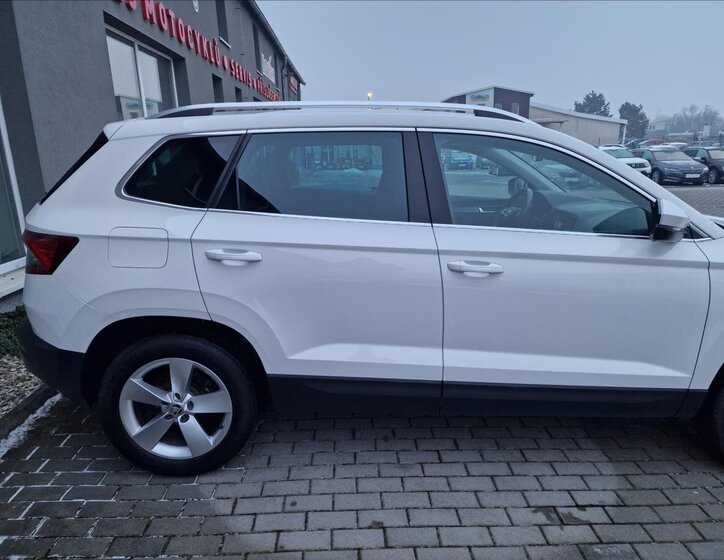 Škoda Karoq SUV 2,0 l 110 kw