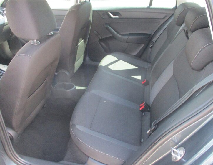 Škoda Rapid Hatchback 1,2 l 63 kw