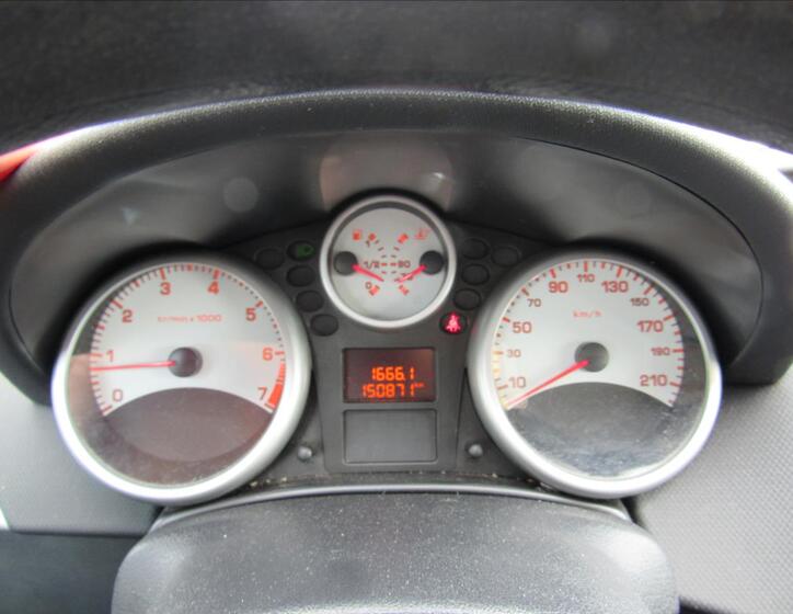Peugeot 207 13
