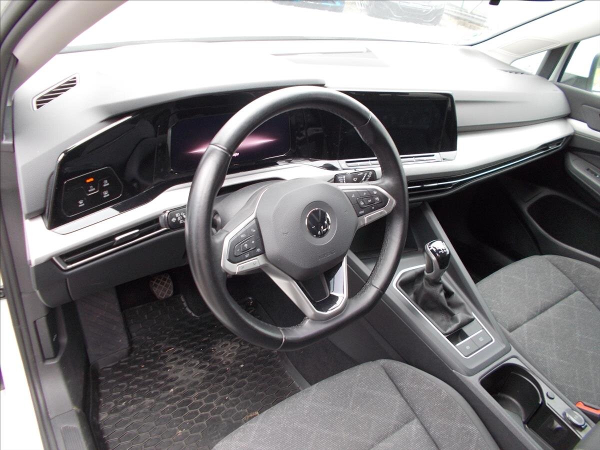 Volkswagen Golf Kombi 1,5 l 96 kw