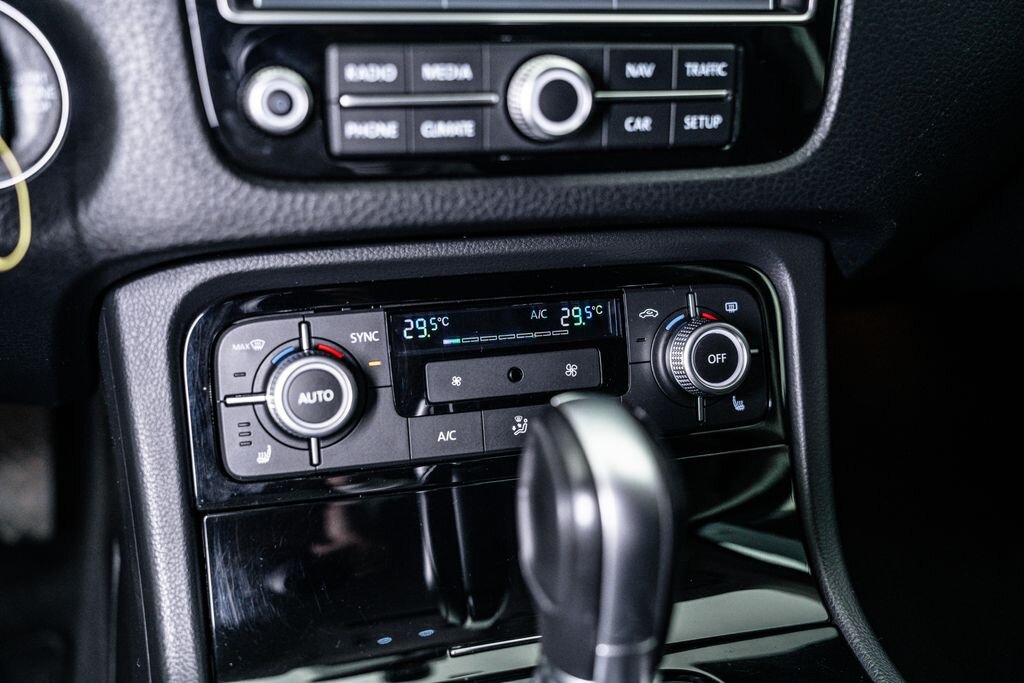 Volkswagen Touareg SUV / Terénní 3,0 l 193 kw