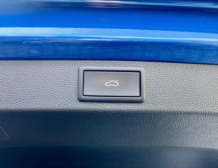 Škoda Karoq SUV / Terénní 2,0 l 140 kw