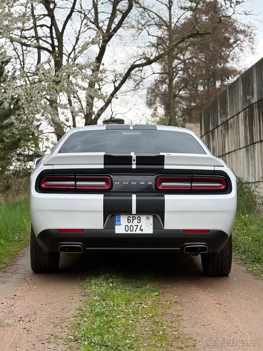 Dodge Challenger Kupé 3,6 l 226 kw
