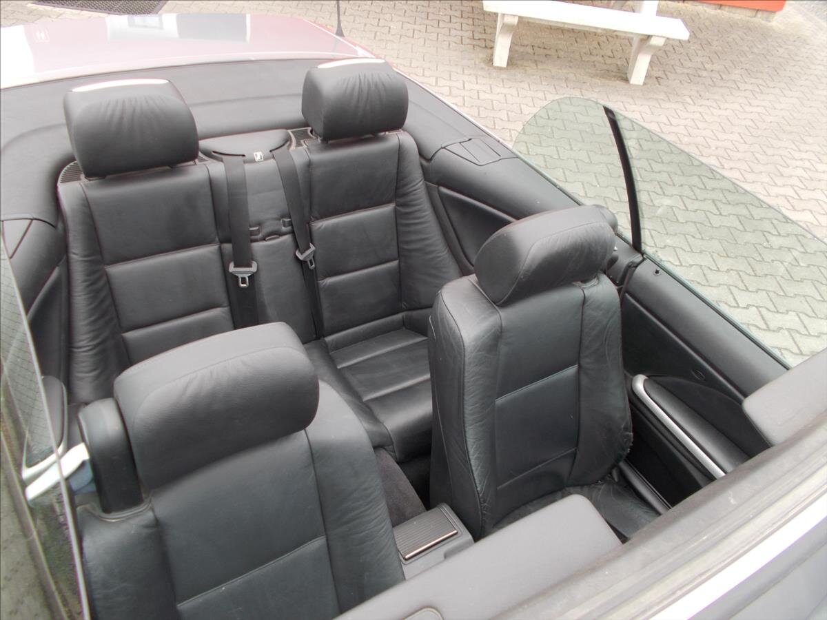 BMW Řada 3 Kabriolet 2,0 l 105 kw