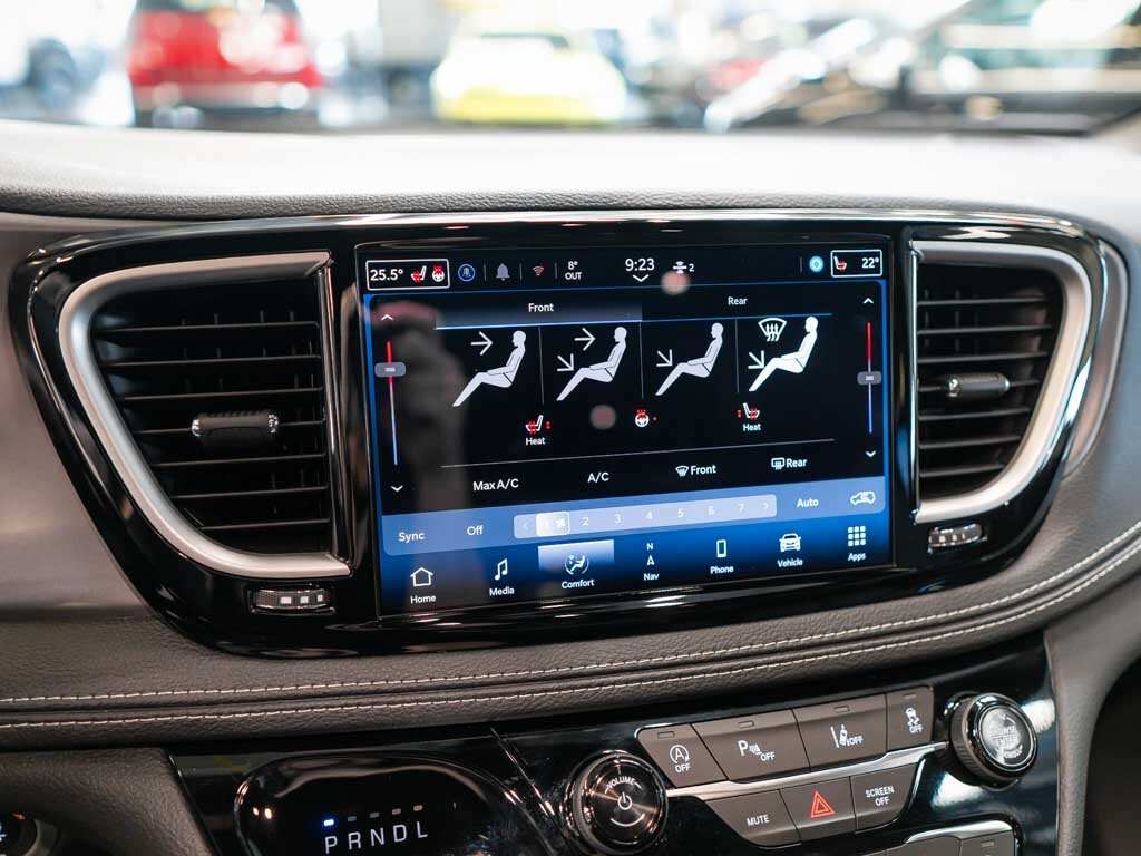 Chrysler Pacifica MPV 3,6 l 221 kw