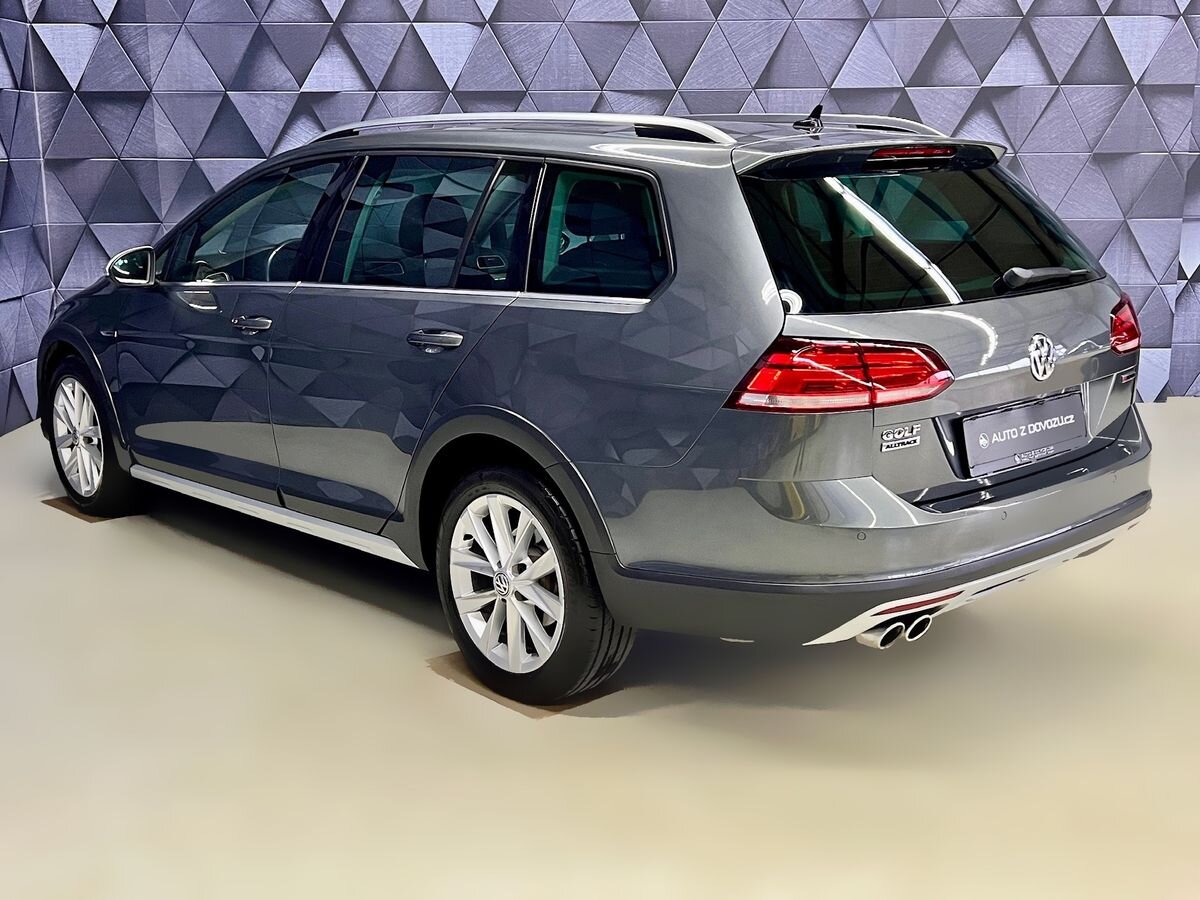 Volkswagen Golf Kombi 2,0 l 135 kw