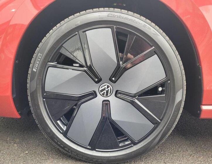 Volkswagen Passat Kombi 2,0 l 195 kw