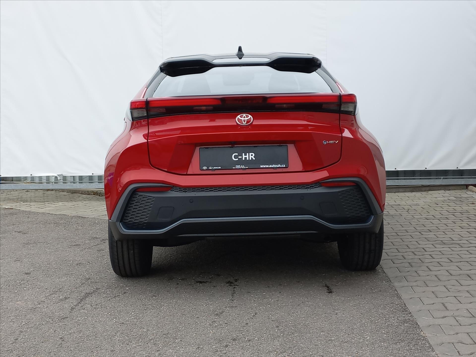 Toyota C-HR Hatchback 2,0 l 112 kw