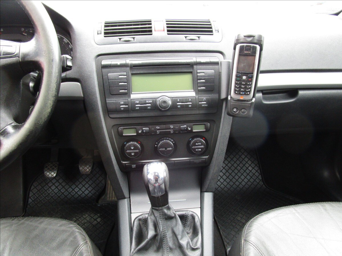 Škoda Octavia Kombi 2,0 l 103 kw