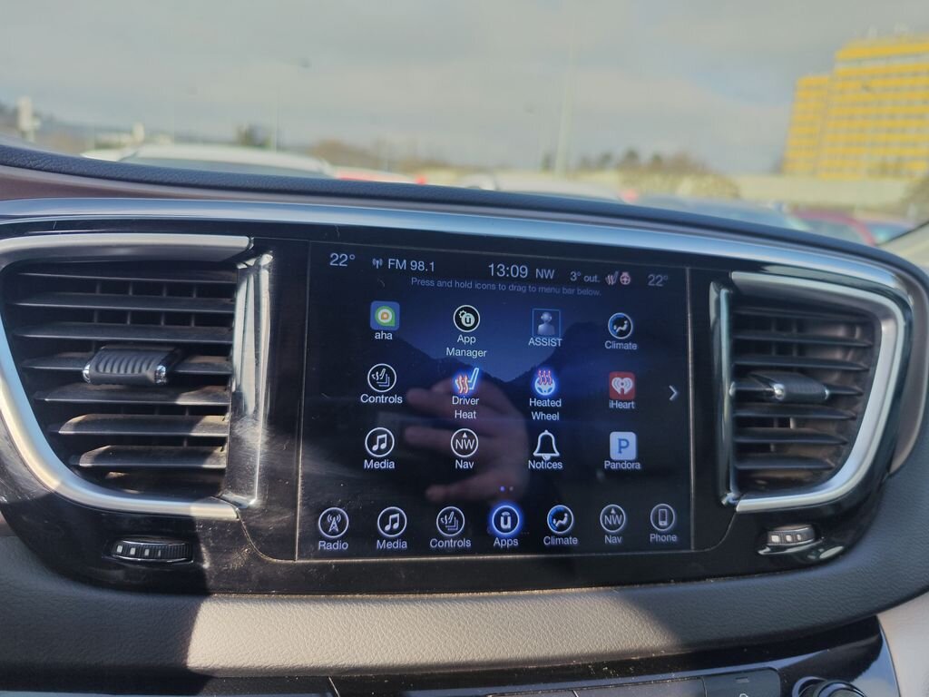 Chrysler Pacifica MPV 3,6 l 214 kw