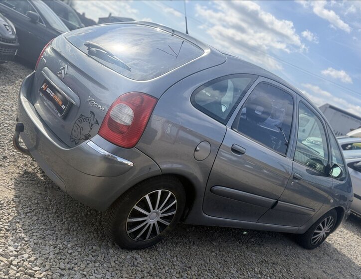 Citroën Xsara Picasso Kombi 1,6 l 70 kw