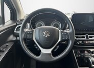 Suzuki S-Cross SUV 1,5 l 75 kw