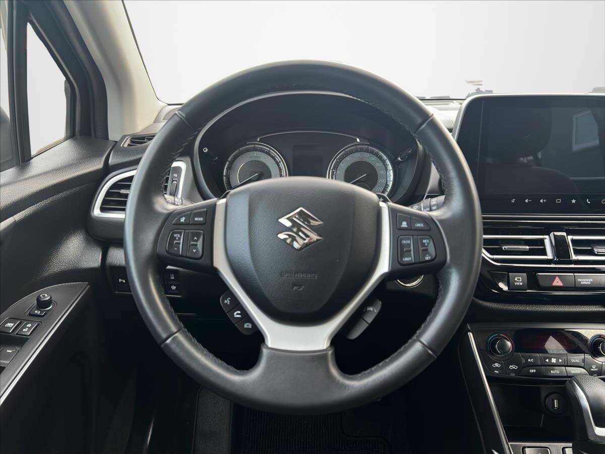 Suzuki S-Cross SUV 1,5 l 75 kw