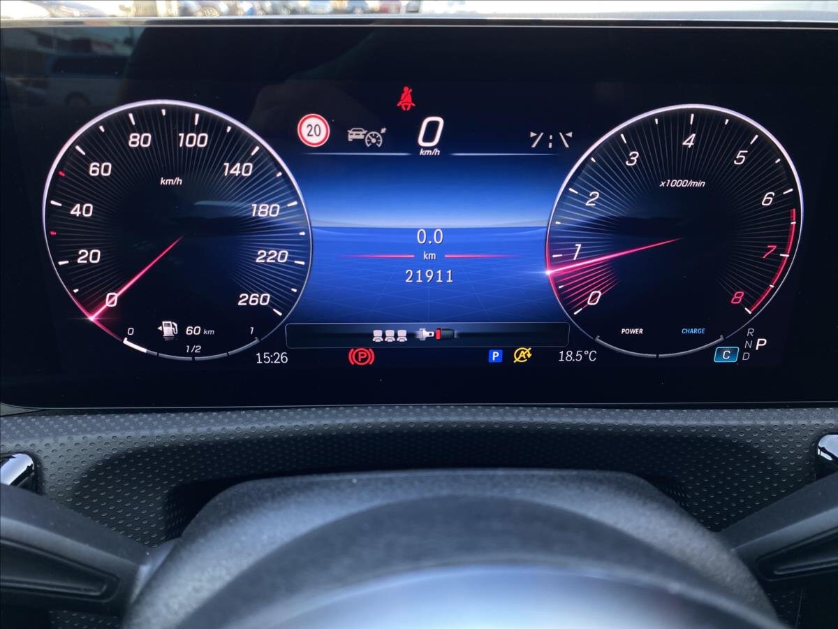 Mercedes-Benz Třídy A Hatchback 1,3 l 120 kw