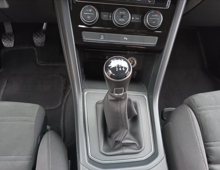 Volkswagen Touran MPV 2,0 l 110 kw