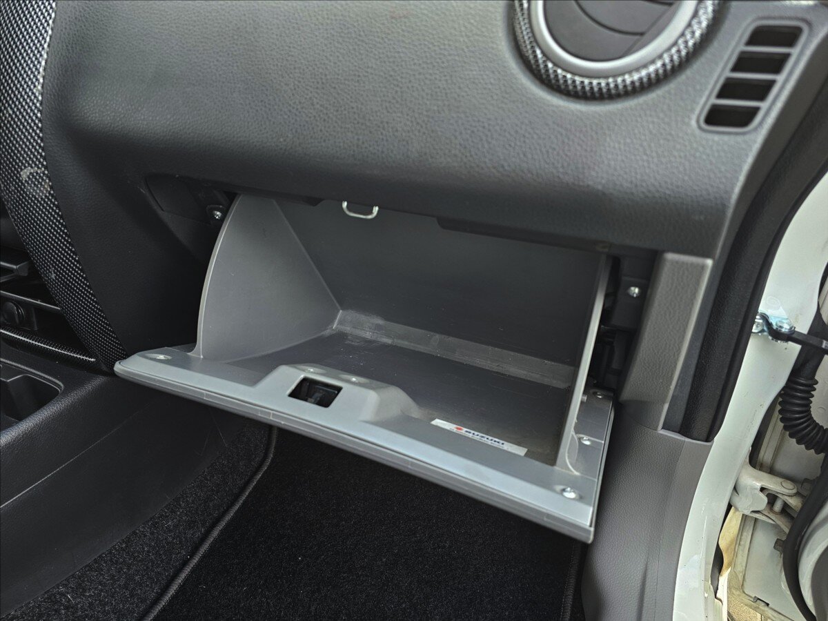 Suzuki SX4 Hatchback 1,6 l 79 kw