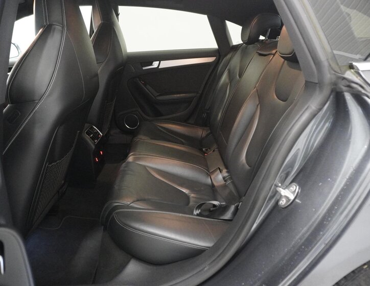 Audi S5 Hatchback 3,0 l 249 kw